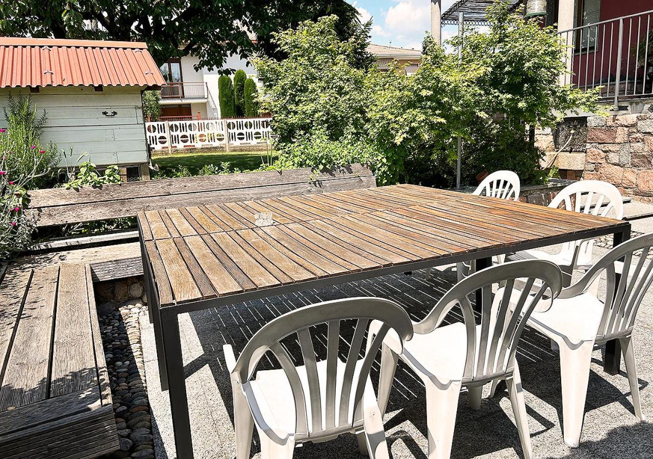 La Mansardina Apartment Venegono Superiore Luaran gambar